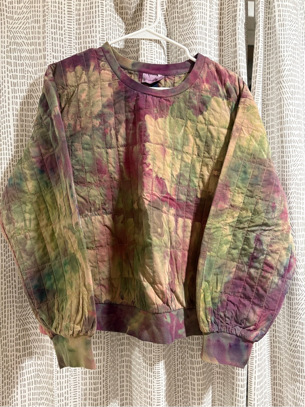 Universal Thread Quilted Tie-Dye Sweatshirt in Green and Purple